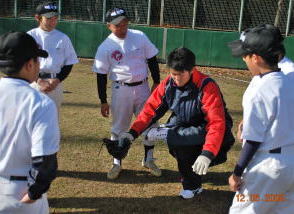 マリナーズ傘下の須田コーチ(元NOMOクラブ)が 子どもたちにストレッチを伝授･･･!?